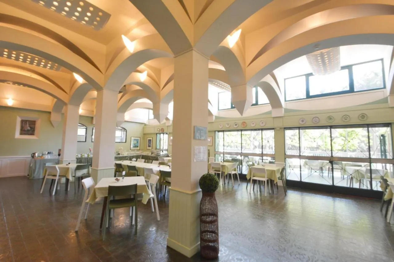Hotel Maddalena Marina di Ravenna
