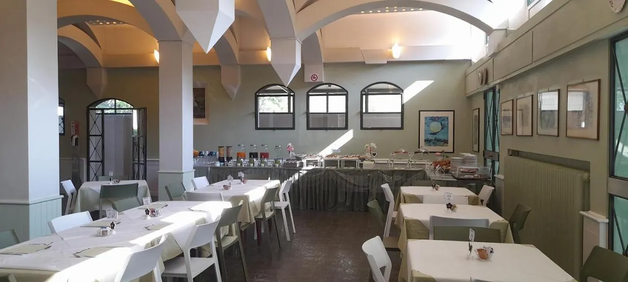 Hotel Maddalena Marina di Ravenna